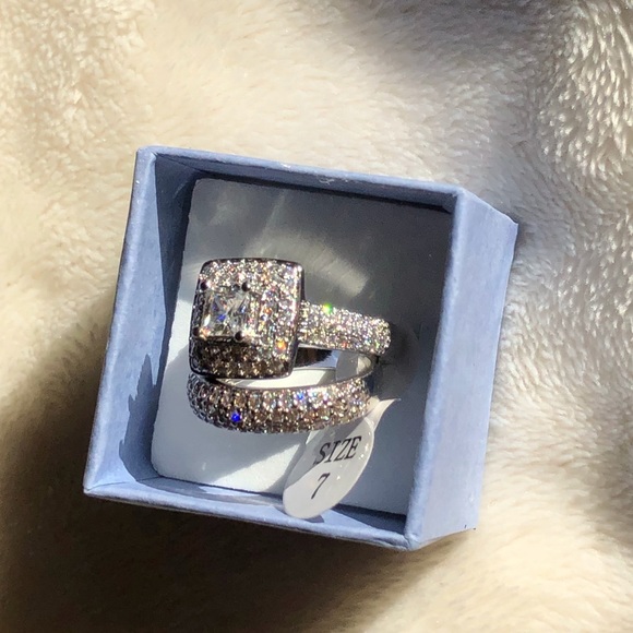 Jewelry - 🎁🎁LAST ONE‼️Topaz 14KT White Gld/filled Ring🎁🎁